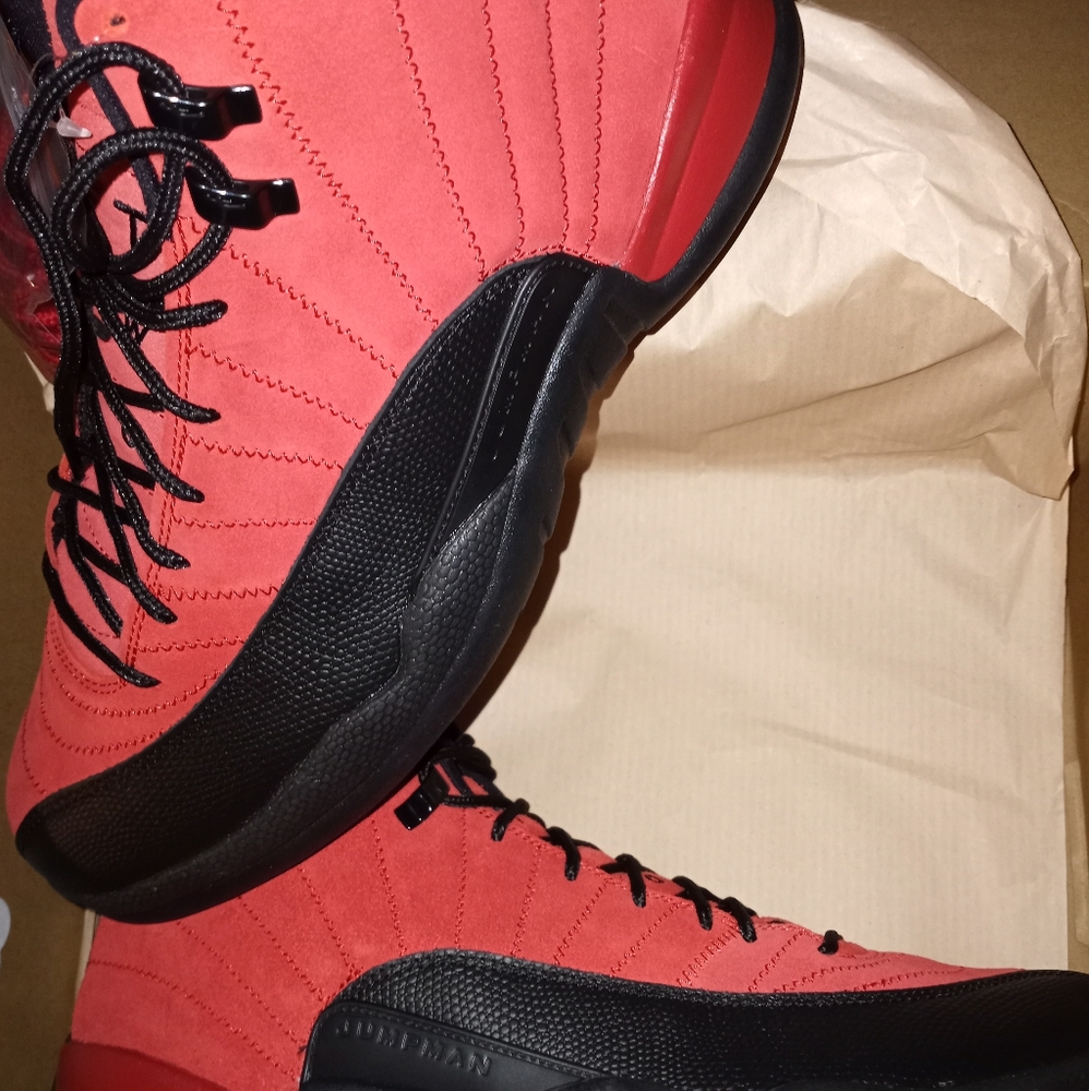 Air Jordan - Picture 3 of 10